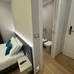 Hotiday Astoria Гостевой дом 4*