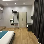 Hotiday Astoria 4* Неаполь
