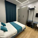 Hotiday Astoria 4*