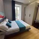 Hotiday Astoria Гостевой дом Неаполь