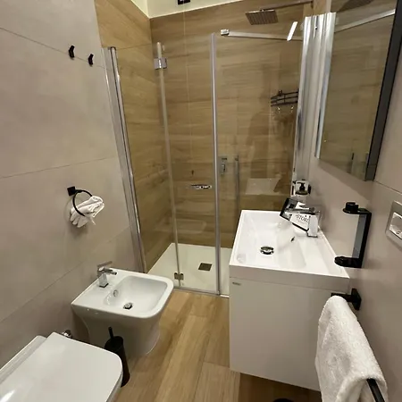 Hotiday Astoria Pensionat 4*