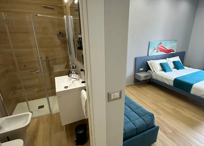 게스트하우스 Hotiday Astoria 3*